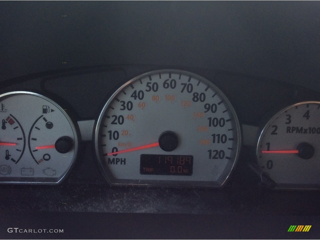 2006 ION 3 Sedan - Storm Gray / Gray photo #14