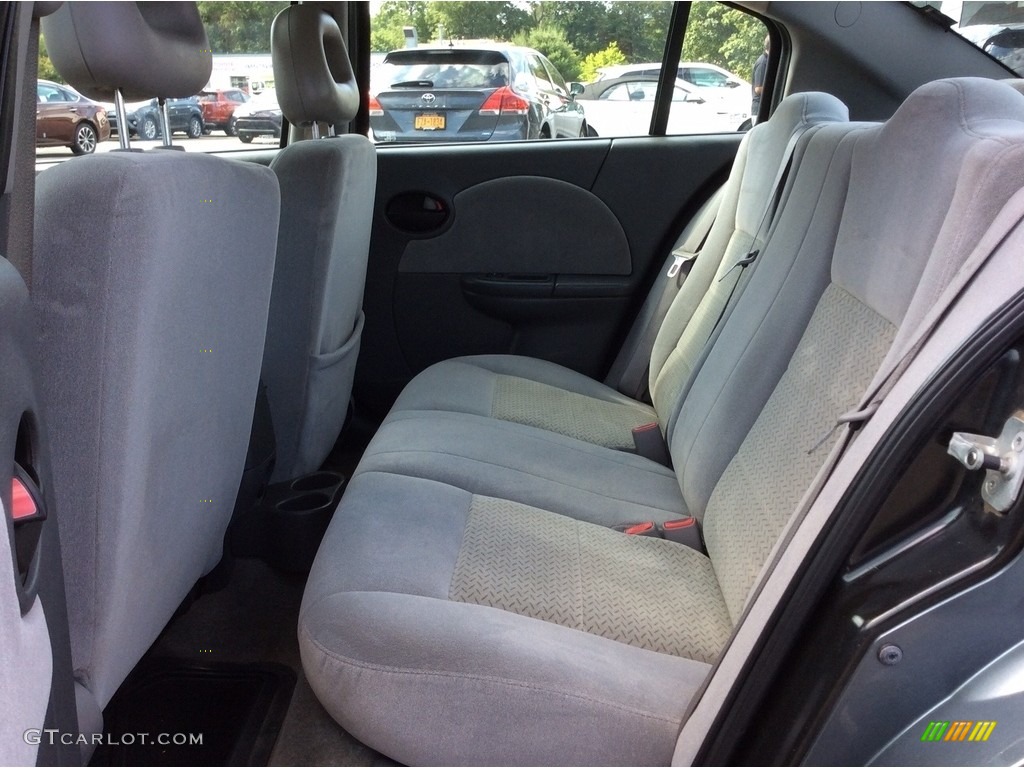 2006 ION 3 Sedan - Storm Gray / Gray photo #17