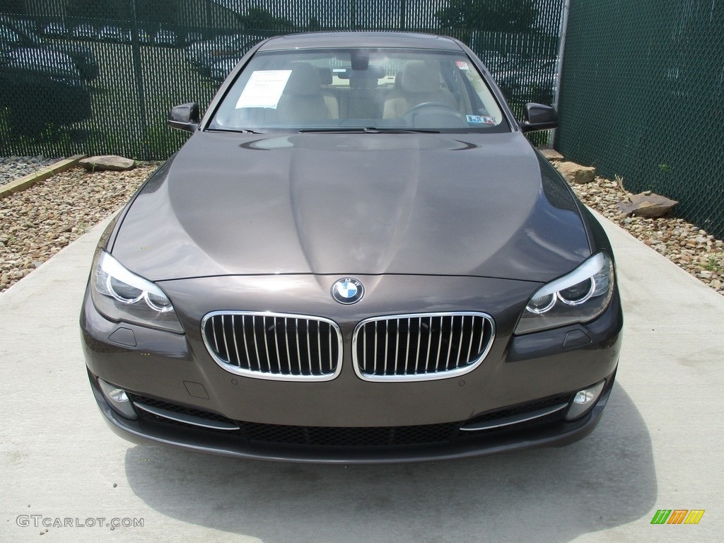 2013 5 Series 528i xDrive Sedan - Dark Graphite Metallic II / Venetian Beige photo #6