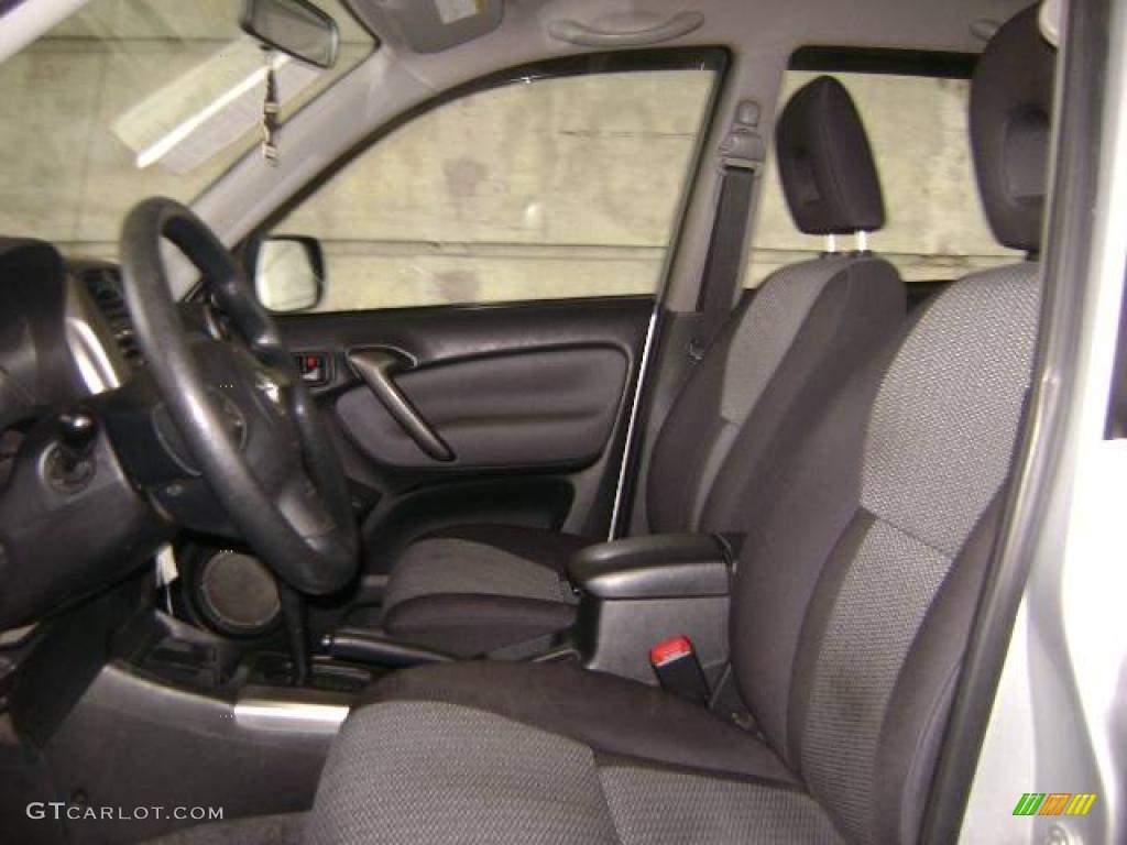 2004 RAV4  - Titanium Metallic / Dark Charcoal photo #11