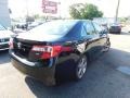 Attitude Black Metallic - Camry SE Photo No. 4