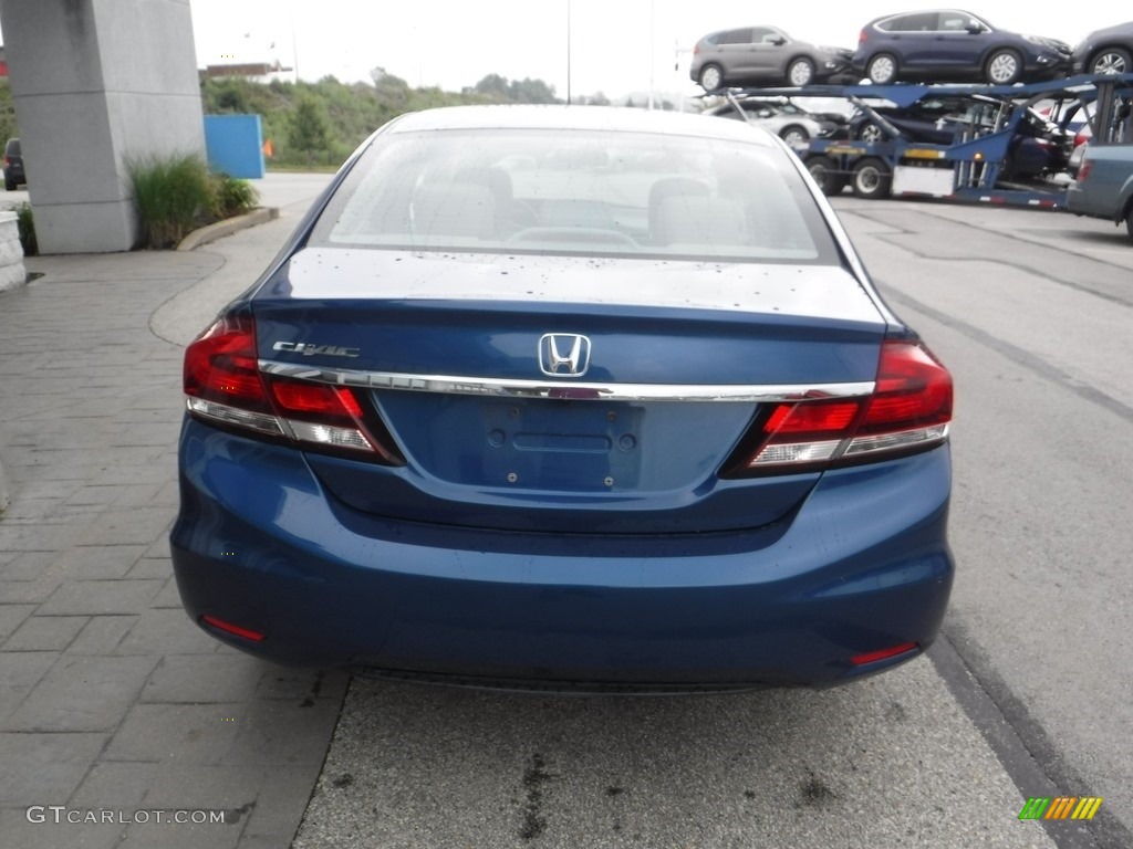 2015 Civic LX Sedan - Dyno Blue Pearl / Gray photo #7