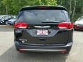 2017 Brilliant Black Crystal Pearl Chrysler Pacifica Touring L  photo #5