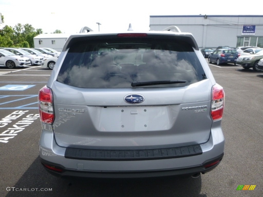 2016 Forester 2.5i Limited - Ice Silver Metallic / Black photo #9