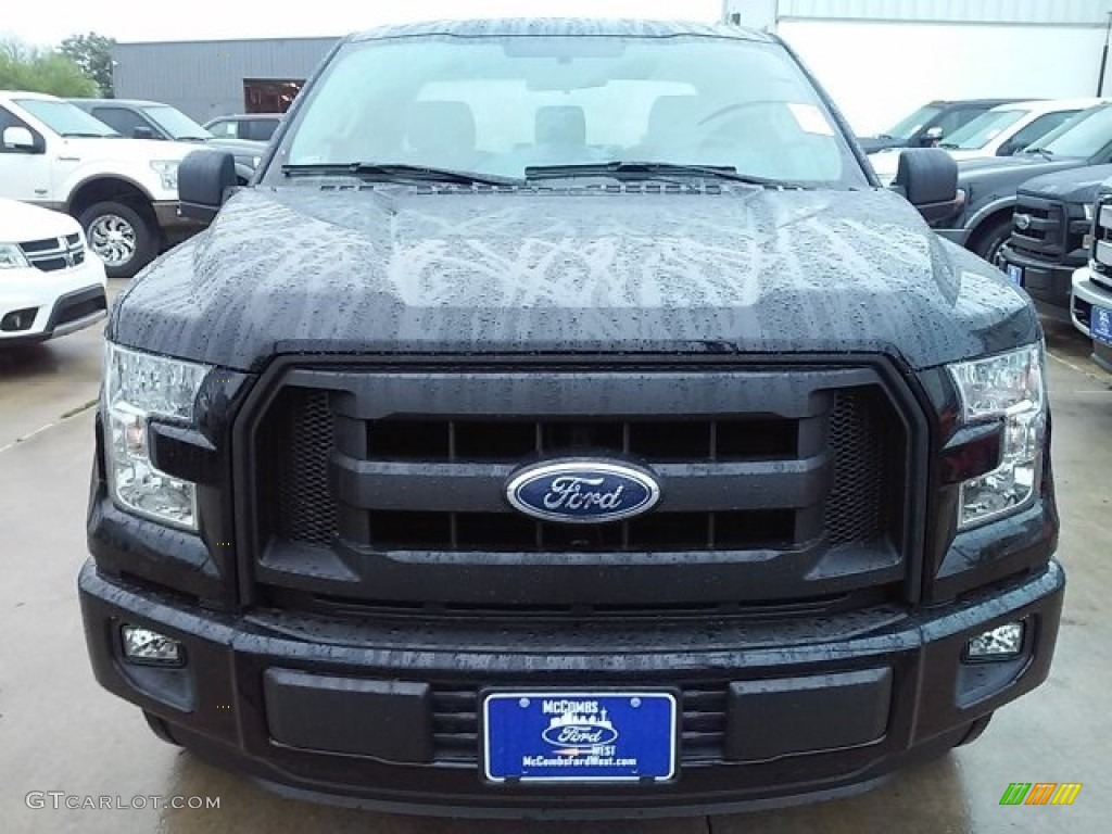 2016 F150 XL SuperCab - Shadow Black / Medium Earth Gray photo #12