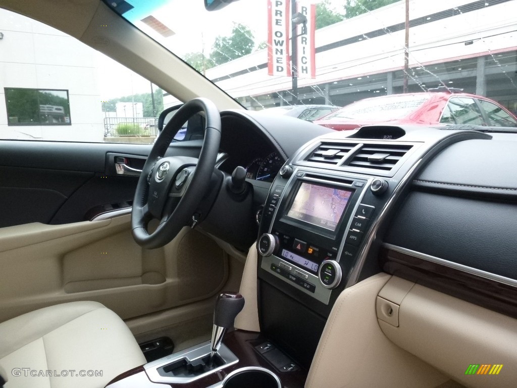 2013 Camry XLE V6 - Clearwater Blue Metallic / Ivory photo #11