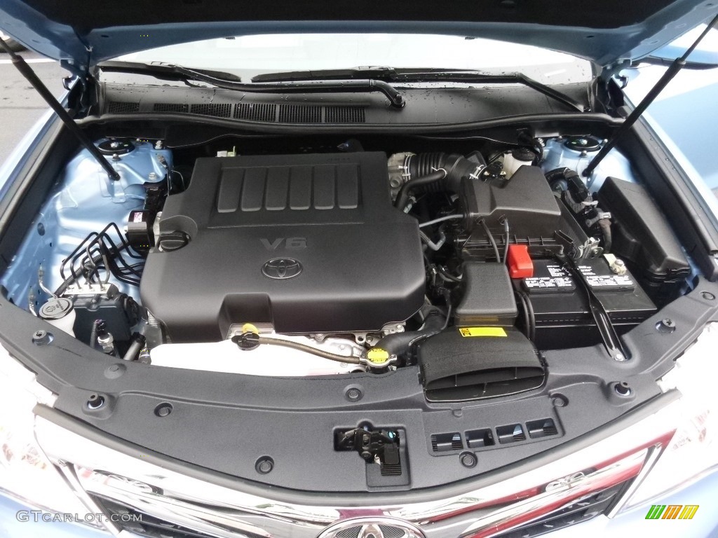 2013 Camry XLE V6 - Clearwater Blue Metallic / Ivory photo #16