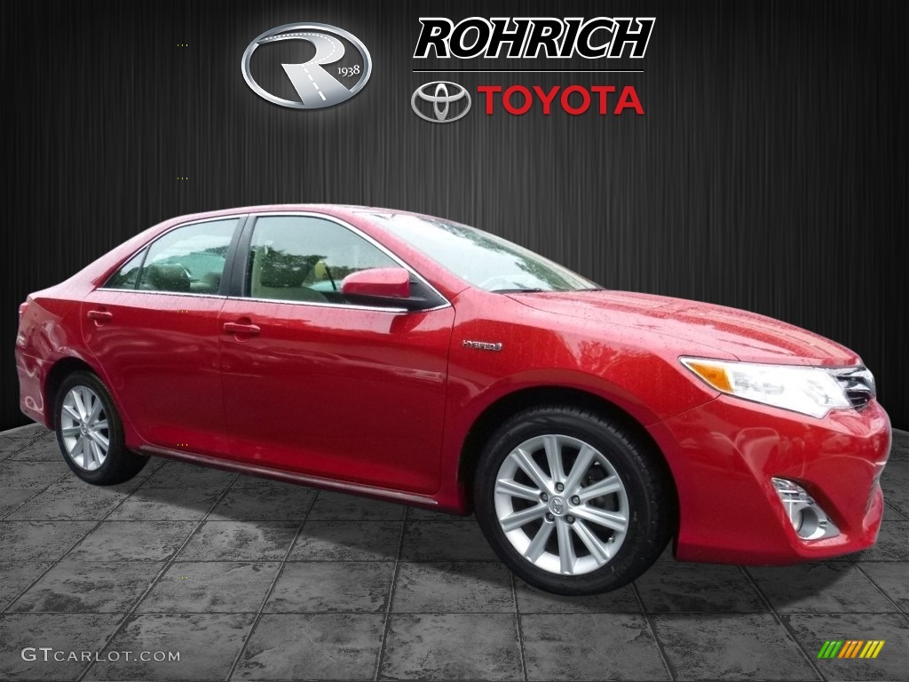 2013 Camry Hybrid XLE - Barcelona Red Metallic / Ivory photo #1