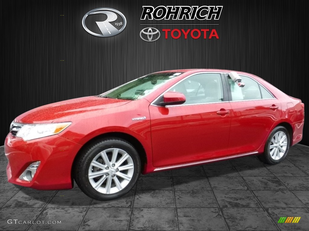 2013 Camry Hybrid XLE - Barcelona Red Metallic / Ivory photo #3