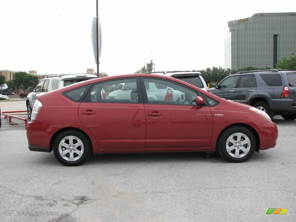 2009 Prius Hybrid - Barcelona Red Metallic / Dark Gray photo #5