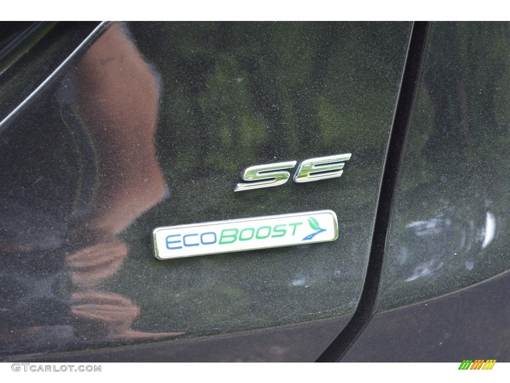 2015 Fusion SE - Tuxedo Black Metallic / Charcoal Black photo #5