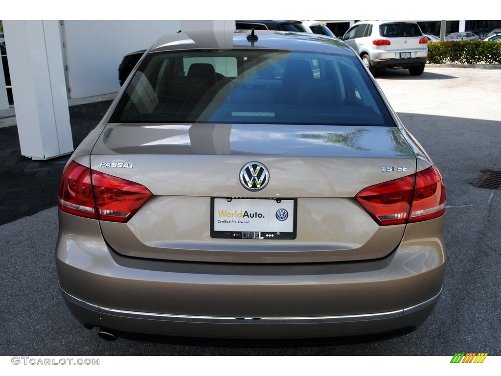 2015 Passat SE Sedan - Titanium Beige / Titan Black photo #8