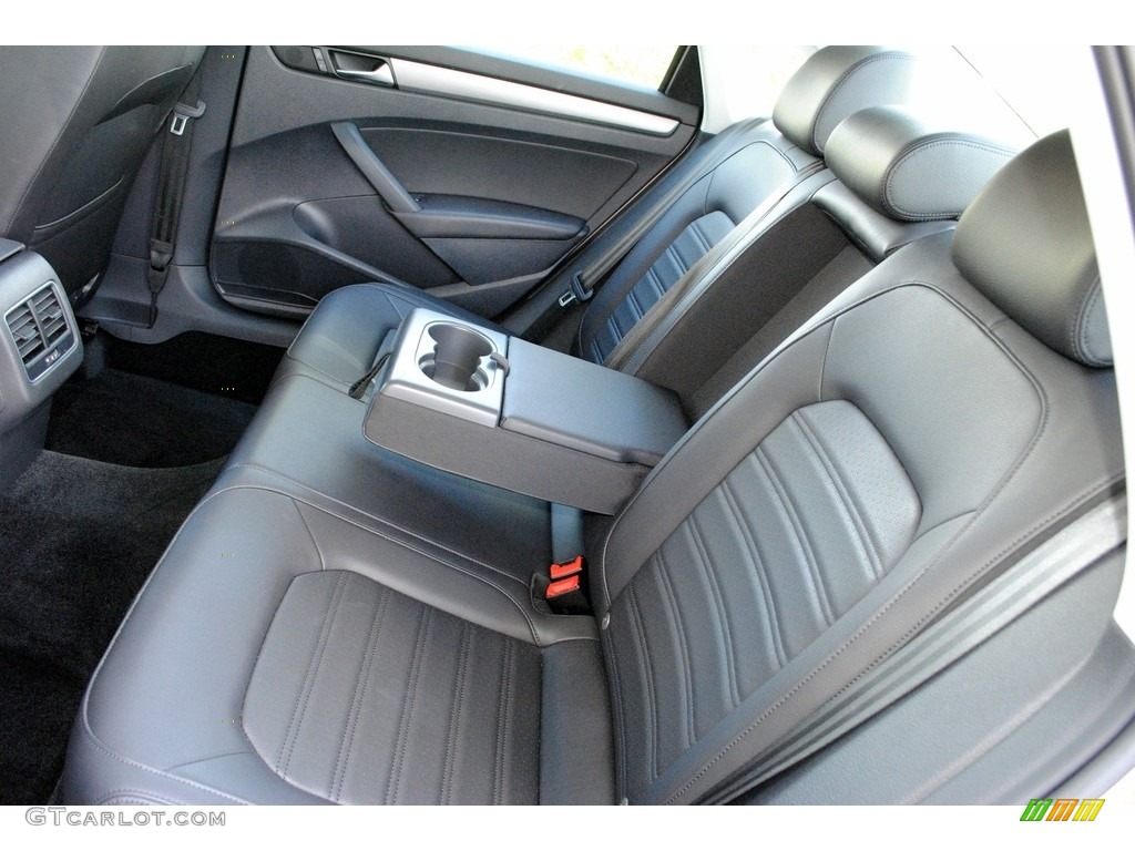 2015 Passat SE Sedan - Titanium Beige / Titan Black photo #12