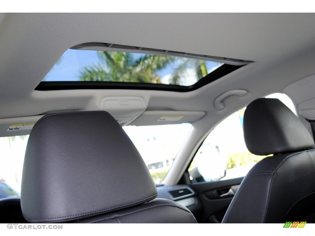 2015 Passat SE Sedan - Titanium Beige / Titan Black photo #14