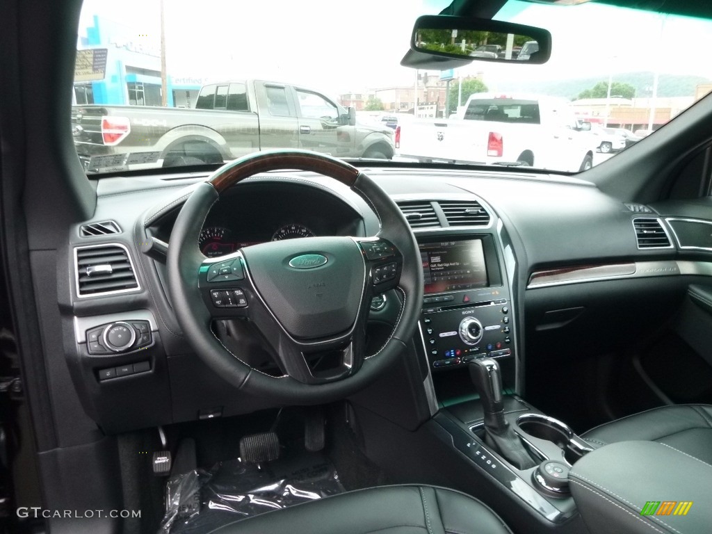 2016 Explorer Platinum 4WD - Shadow Black / Platinum Medium Soft Ceramic Nirvana Leather photo #12