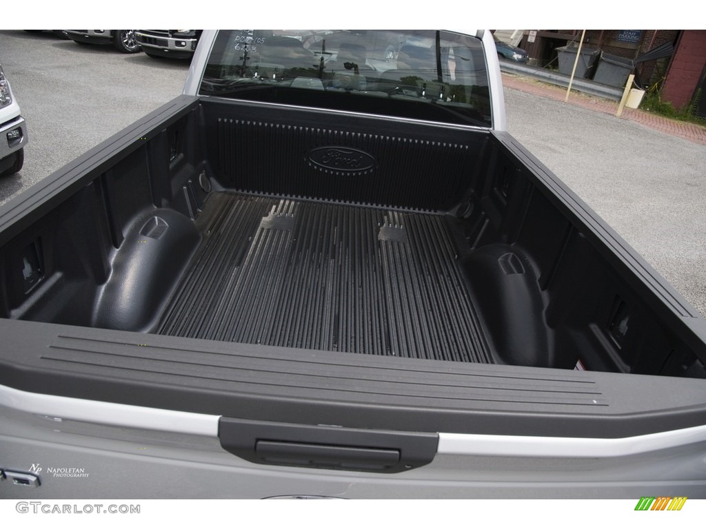 2016 F150 XL SuperCab 4x4 - Ingot Silver / Medium Earth Gray photo #4
