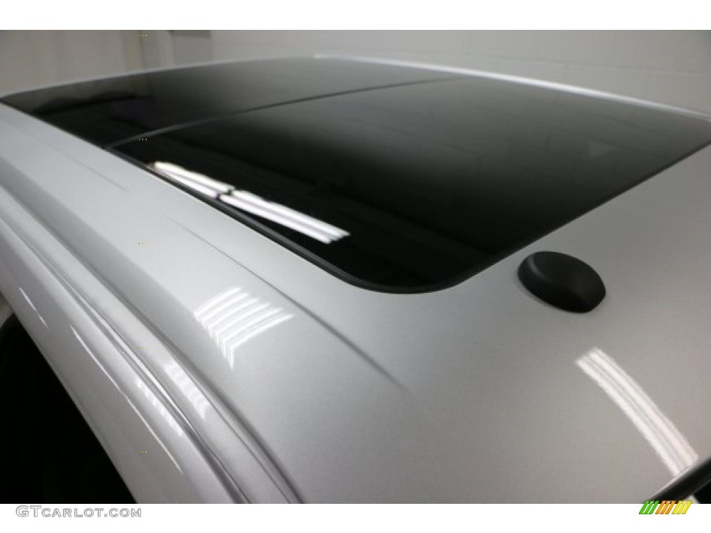 2016 F150 XLT SuperCrew 4x4 - Ingot Silver / Black photo #7