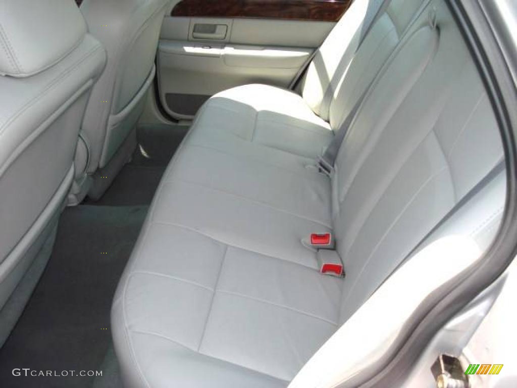 2004 Grand Marquis GS - Silver Birch Metallic / Light Flint photo #7