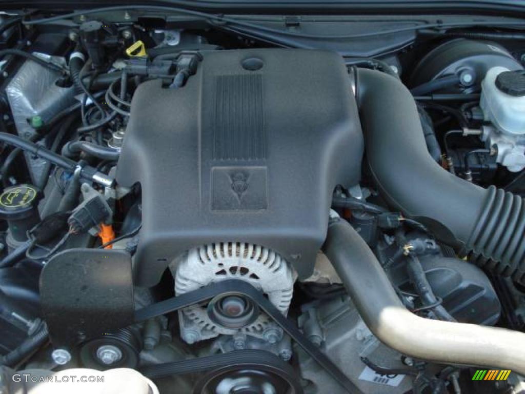 2004 Grand Marquis GS - Silver Birch Metallic / Light Flint photo #14