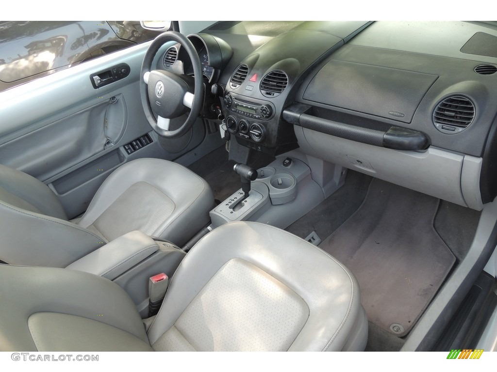 Gray Interior 2004 Volkswagen New Beetle GLS Convertible Photo #113978526