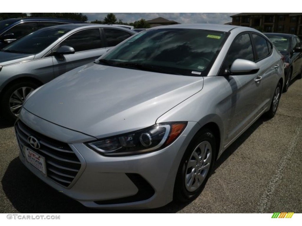 2017 Elantra SE - Silver / Gray photo #1