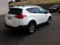 Super White - RAV4 XLE Photo No. 5