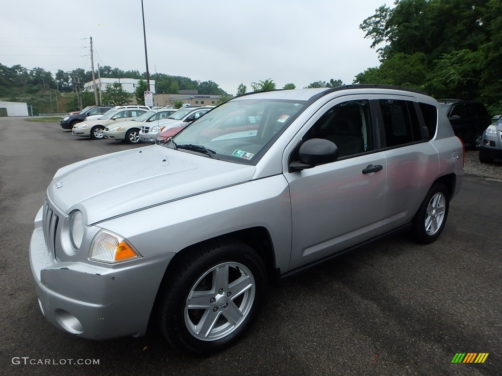 2007 Compass Sport 4x4 - Bright Silver Metallic / Pastel Slate Gray photo #1