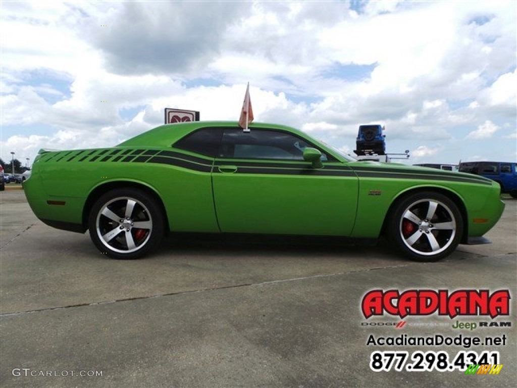 2011 Challenger SRT8 392 - Green with Envy / Dark Slate Gray photo #9