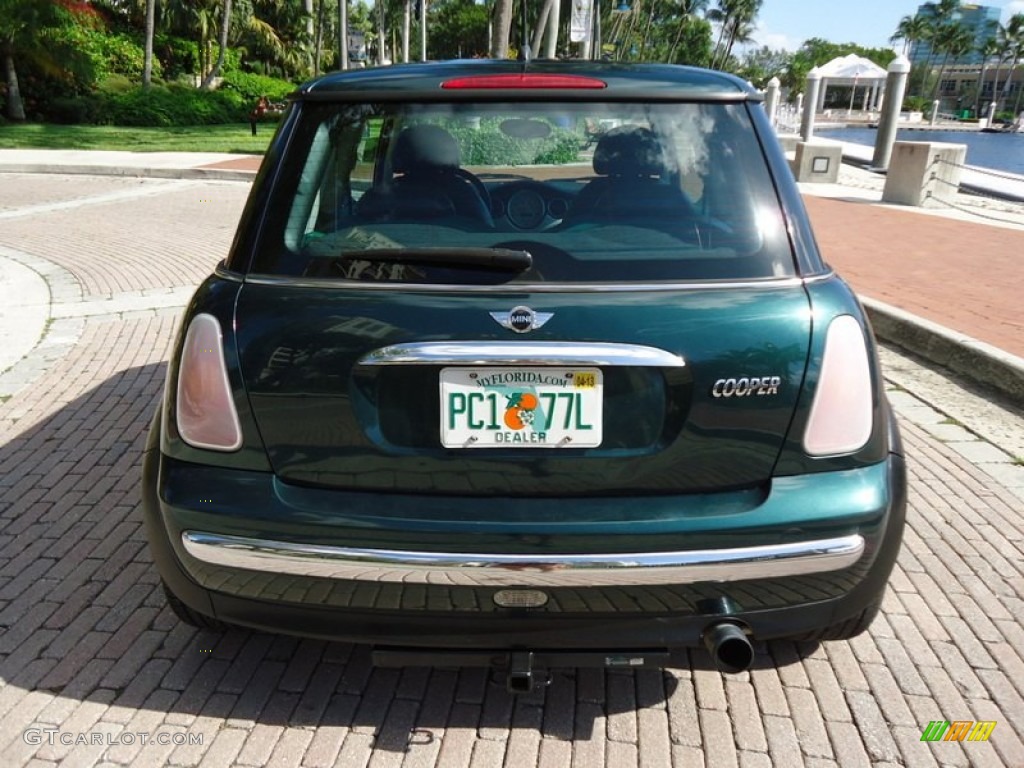 2002 Cooper Hardtop - British Racing Green Metallic / Emerald Green photo #2