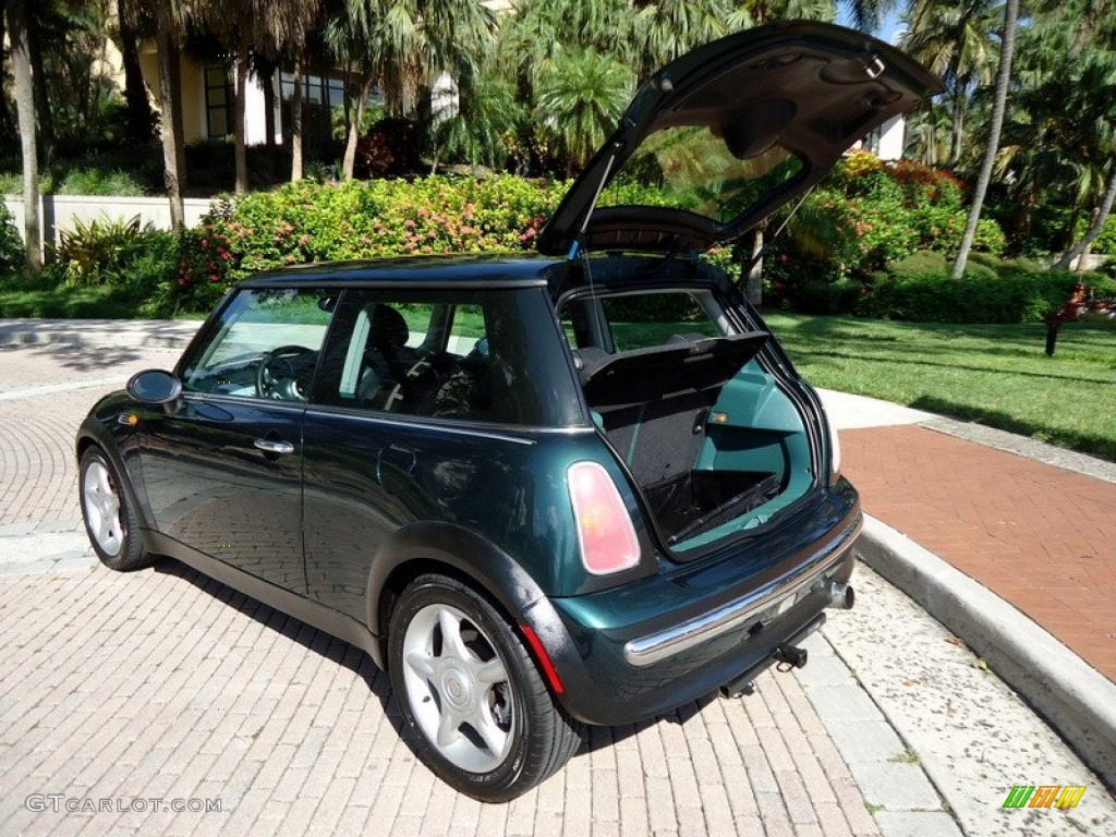 2002 Cooper Hardtop - British Racing Green Metallic / Emerald Green photo #13