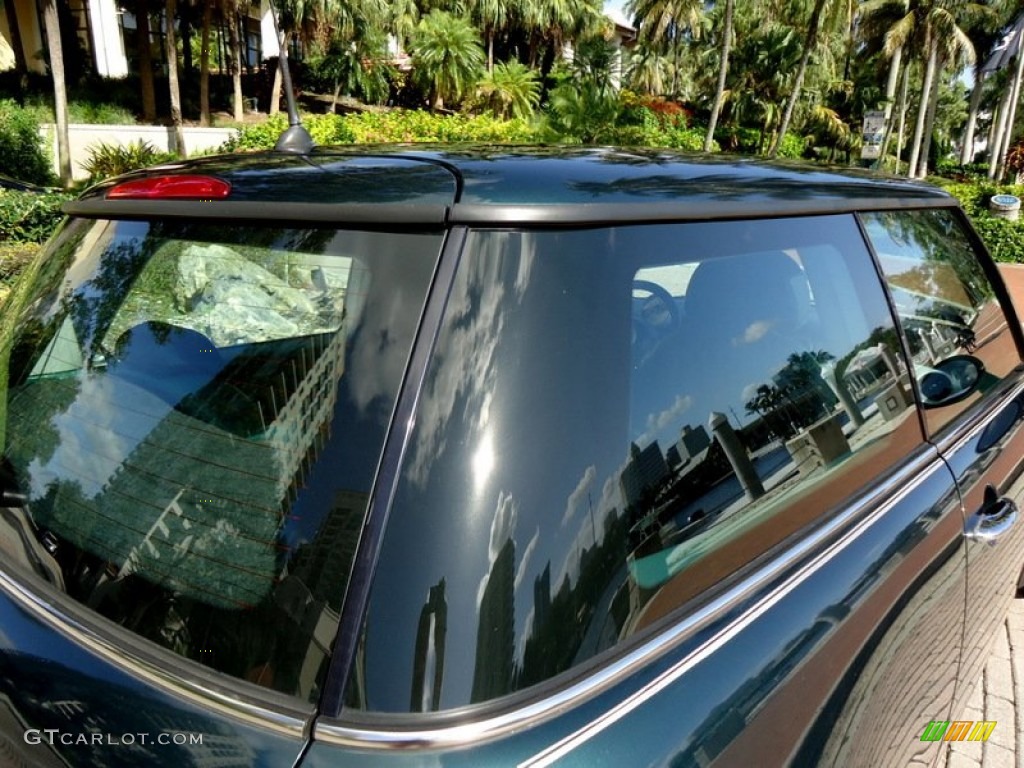 2002 Cooper Hardtop - British Racing Green Metallic / Emerald Green photo #19
