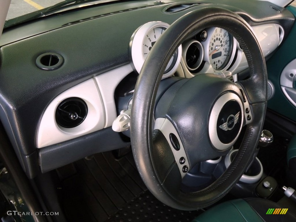 2002 Cooper Hardtop - British Racing Green Metallic / Emerald Green photo #35