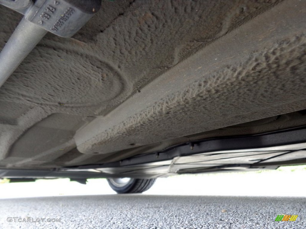 2002 Porsche Boxster S Undercarriage Photo #113992605