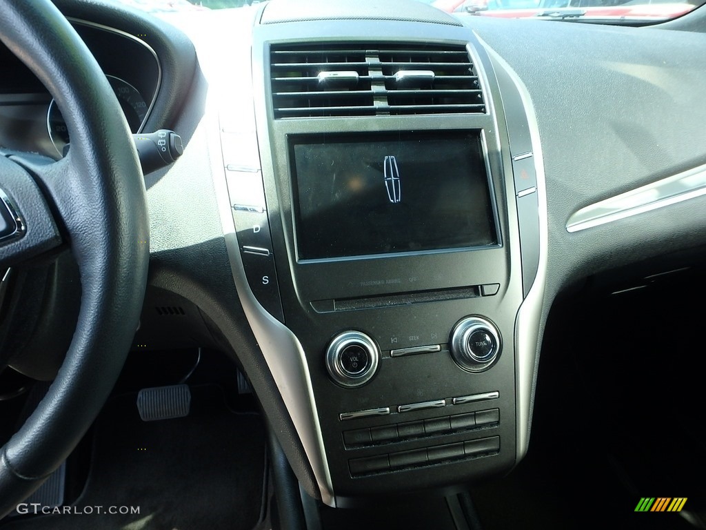 2015 MKC AWD - Tahitian Pearl Metallic / Ebony photo #22