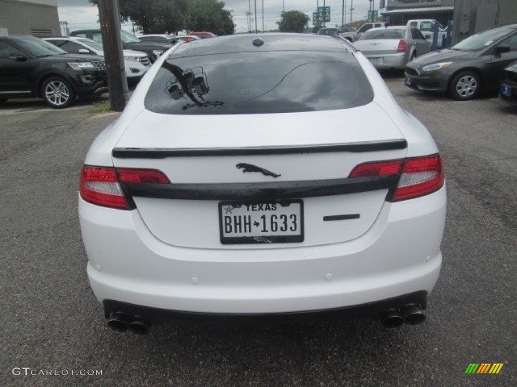 2010 XF XF Supercharged Sedan - Porcelain White / Warm Charcoal photo #11