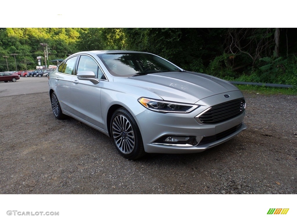 2017 Fusion SE - Ingot Silver / Medium Light Stone photo #4