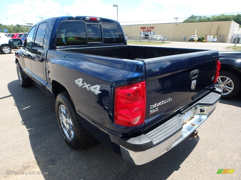 2005 Dakota SLT Quad Cab 4x4 - Atlantic Blue Pearl / Medium Slate Gray photo #2