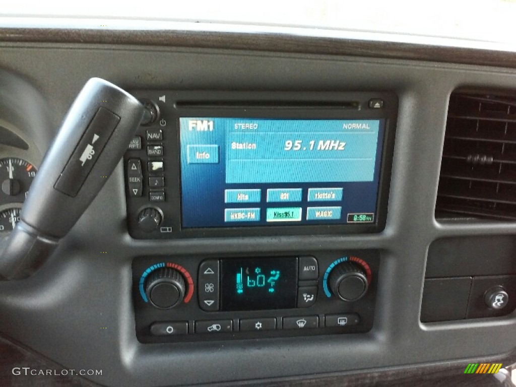 2005 Yukon XL Denali AWD - Silver Birch Metallic / Sandstone photo #17