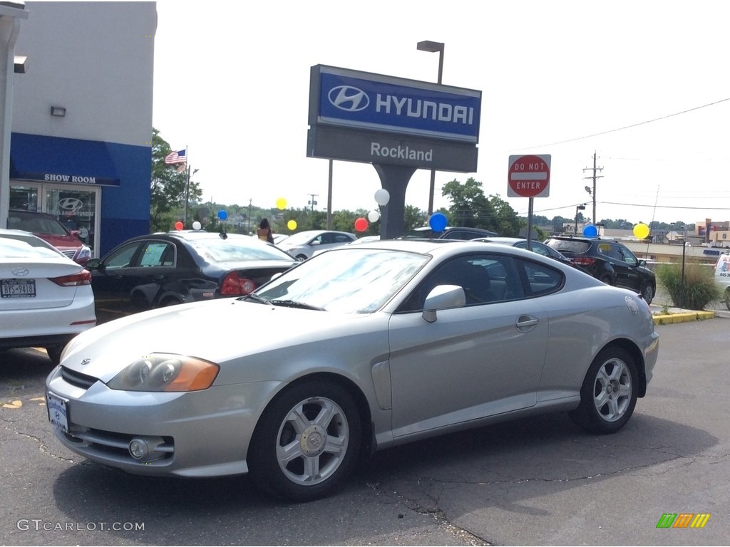 2003 Tiburon  - Super Silver / Black photo #1