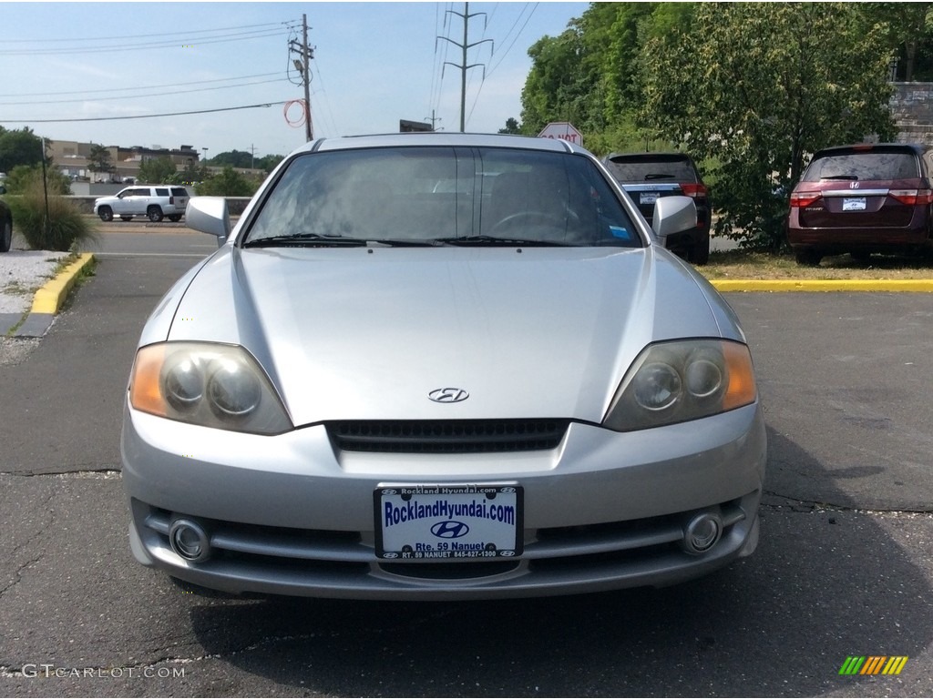 2003 Tiburon  - Super Silver / Black photo #2