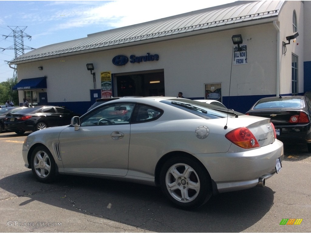 2003 Tiburon  - Super Silver / Black photo #6