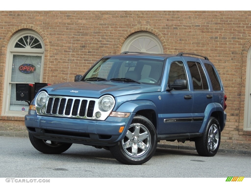 2006 Liberty Limited 4x4 - Atlantic Blue Pearl / Medium Slate Gray photo #27