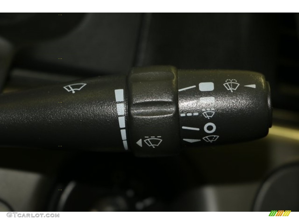 2007 Aura XE - Techno Gray Metallic / Gray photo #16
