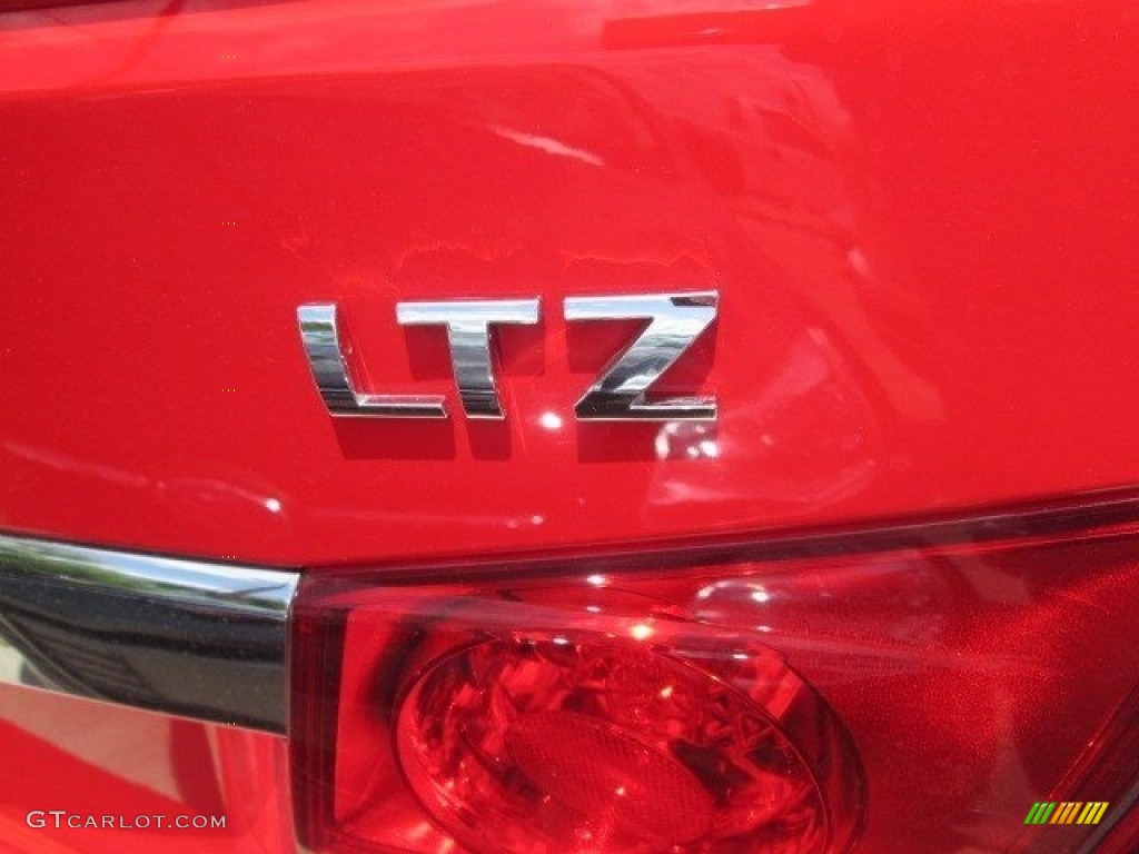 2016 Cruze Limited LTZ - Red Hot / Jet Black photo #9