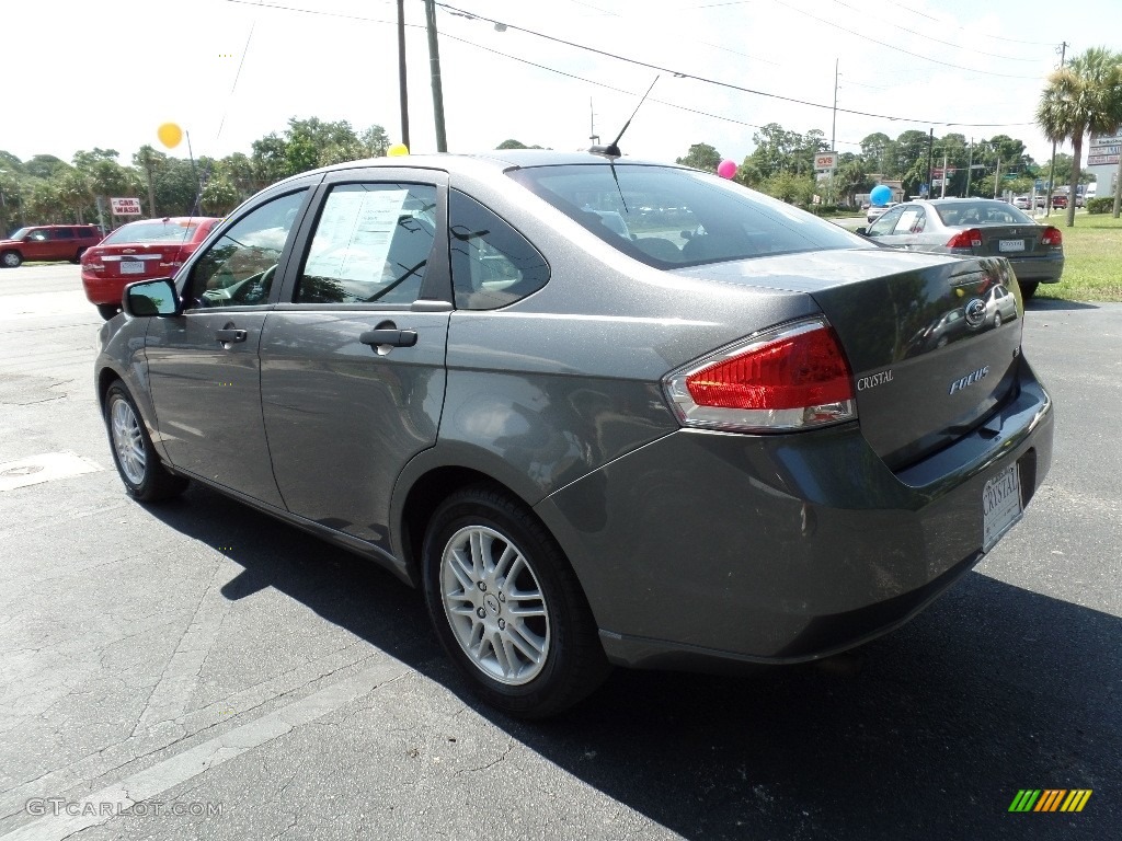 2011 Focus SE Sedan - Sterling Gray Metallic / Medium Stone photo #3