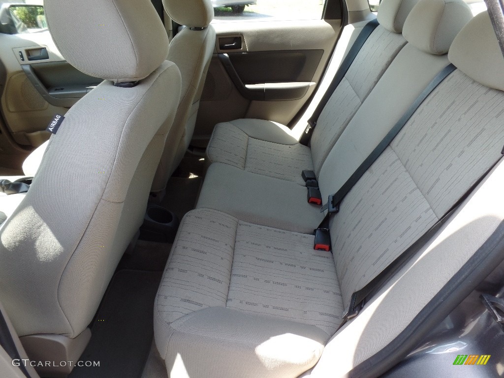 2011 Focus SE Sedan - Sterling Gray Metallic / Medium Stone photo #5