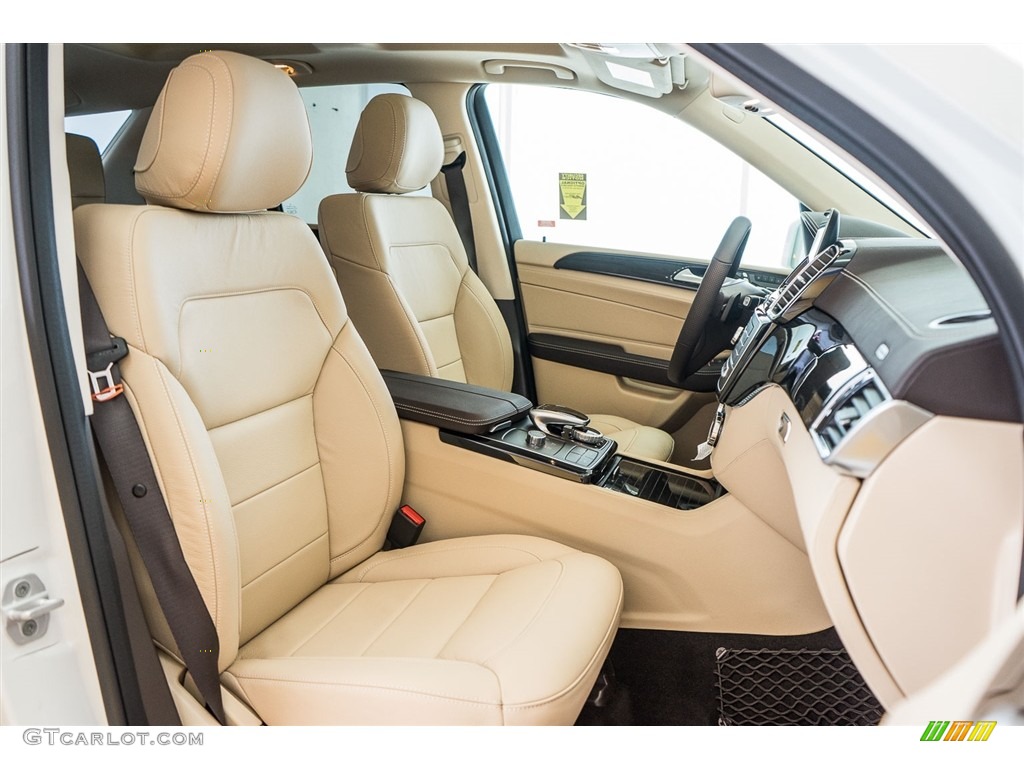 2016 Mercedes-Benz GLE 550e Interior Color Photos