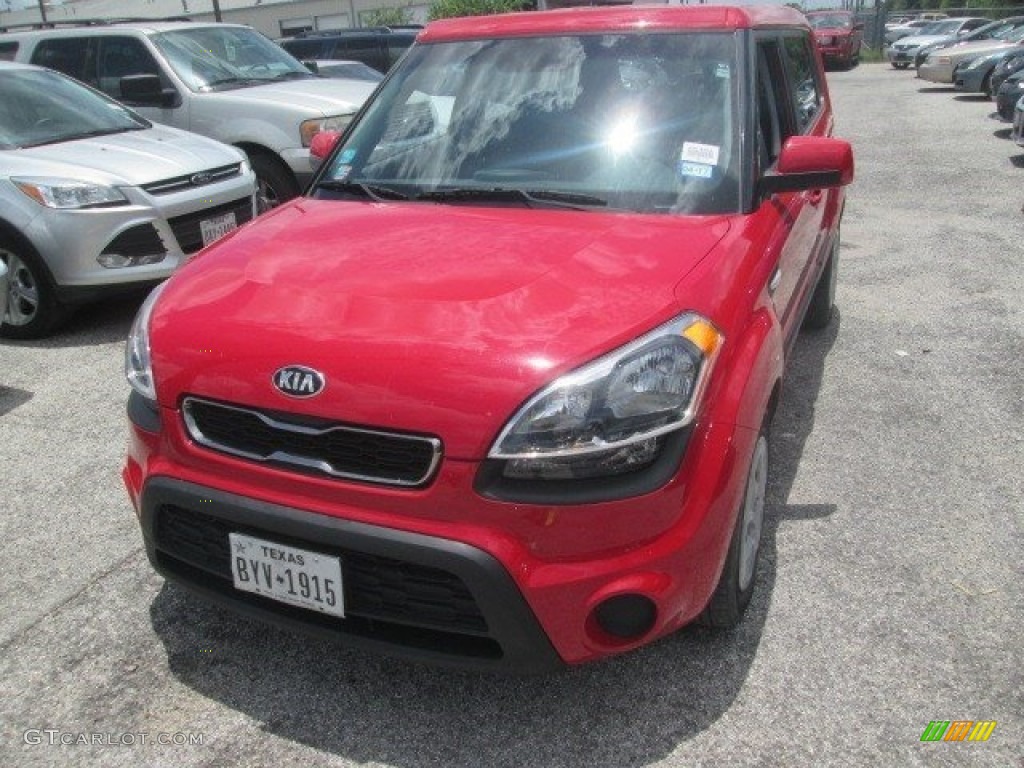 2013 Soul 1.6 - Molten Red / Black Cloth photo #10