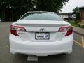 Super White - Camry SE Photo No. 4