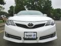 Super White - Camry SE Photo No. 8